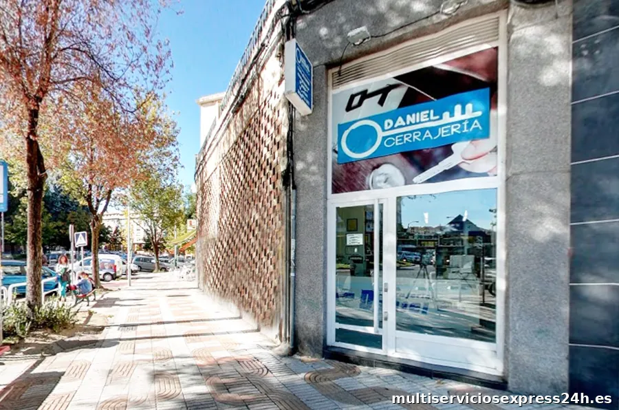CERRAJERIA DANIEL LLAVES COCHE Y SEGURIDAD VIVIENDAS