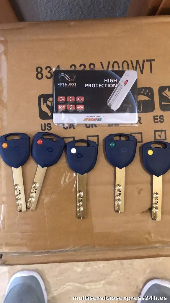 Cerrajeros Barcelona CAT | Cerrajería 24 h de Urgencia