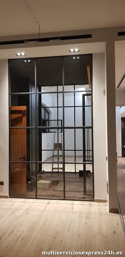 Carpintería de aluminio y hierro ALUCLAVER