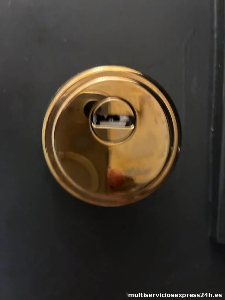 Cerrajeros manuel becerra 24