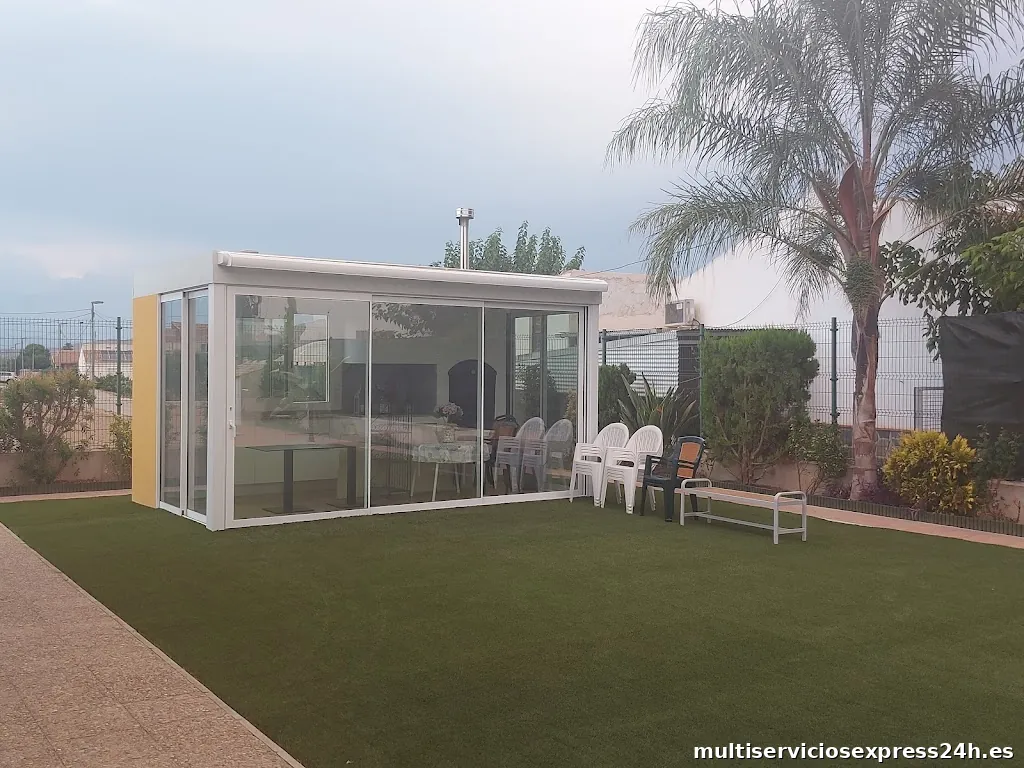 METAL NAVARRO CERRAJEROS S.L.