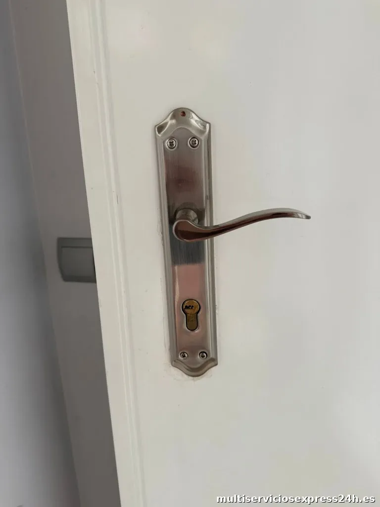 Cerrajero Torremolinos | Locksmith