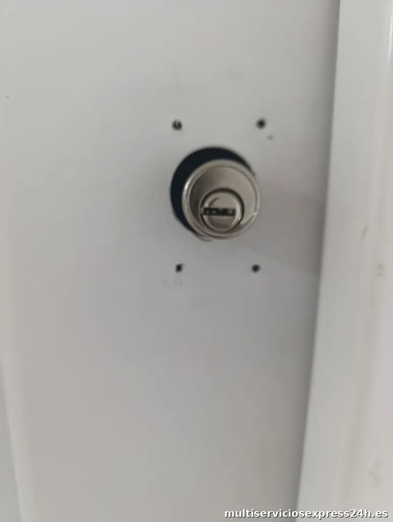 cerrajero arroyo de la miel-benalmadena